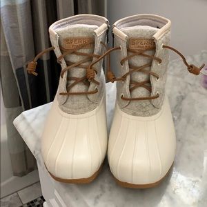 Sperry boots